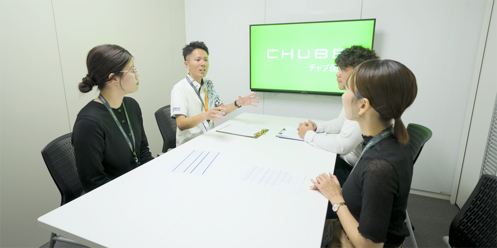 Chubb（チャブ）損害保険株式会社【コールセンタースタッフ（那覇市前島）【未経験者歓迎／年間休日123日】】の求人募集画像